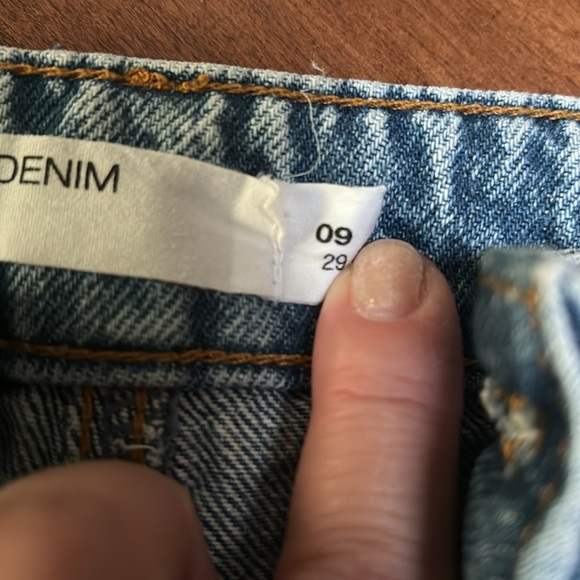 Jean shorts size 29 - Picture 3 of 7